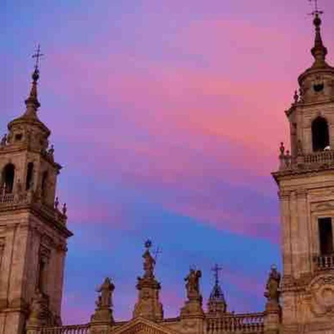 Apartamento Dentro De Muralla Y Parking Gratuito En Pleno Centro Lugo Exteriér fotografie